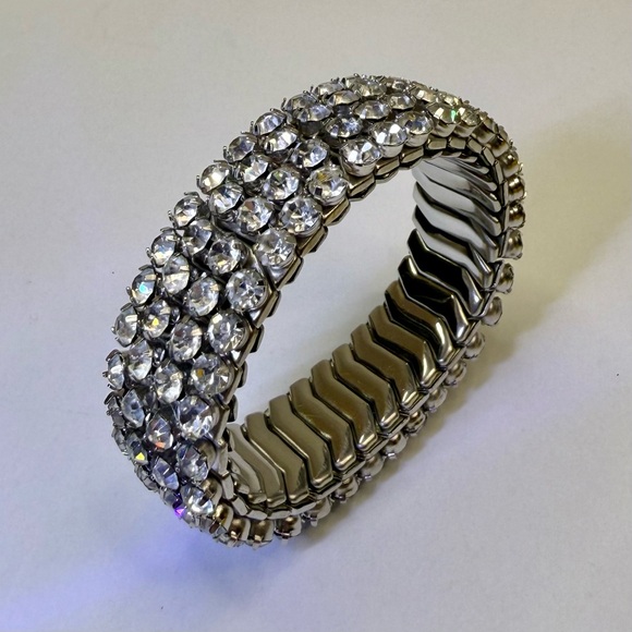 Vintage Antique Stretch Crystal Bracelet Silver Tone - Four Rows of Stones - Picture 3 of 6